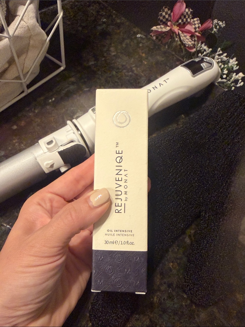 Rejuveniqe by Mona™ Oil Intensive Hair Treatment — Cream Beige